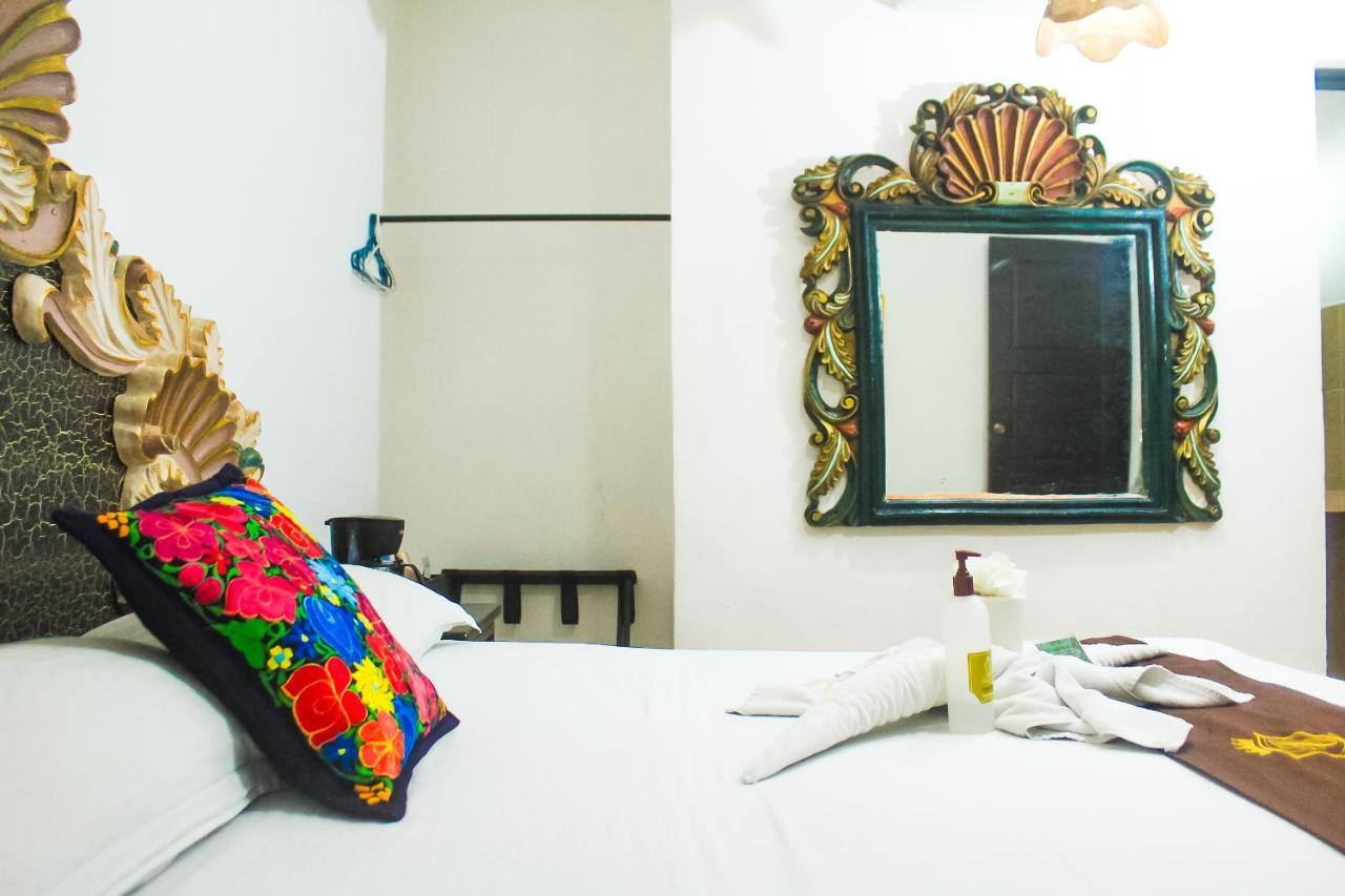 Palacio Canton Hotel - Valladolid Βαγιαδολίδ Εξωτερικό φωτογραφία
