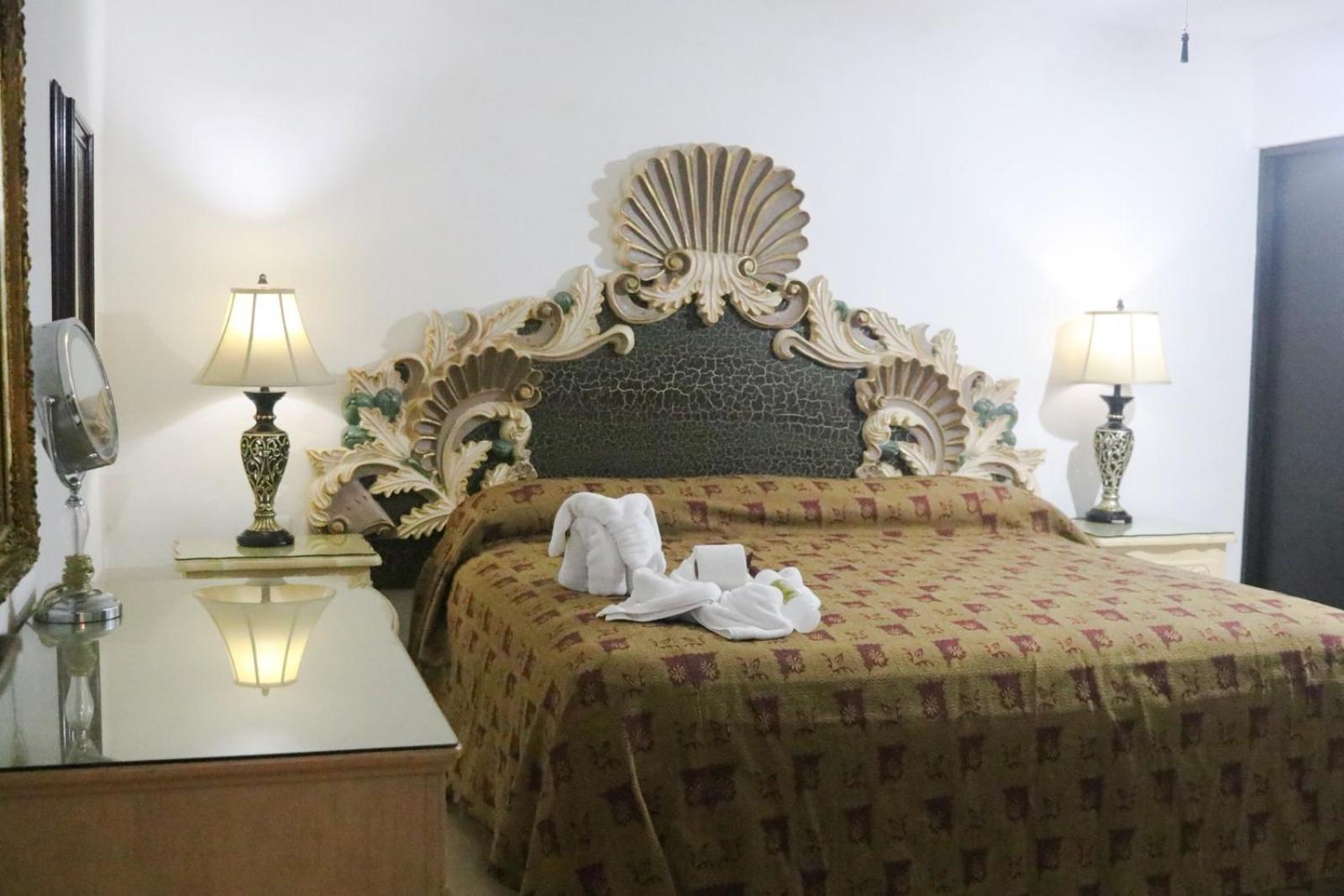 Palacio Canton Hotel - Valladolid Βαγιαδολίδ Εξωτερικό φωτογραφία