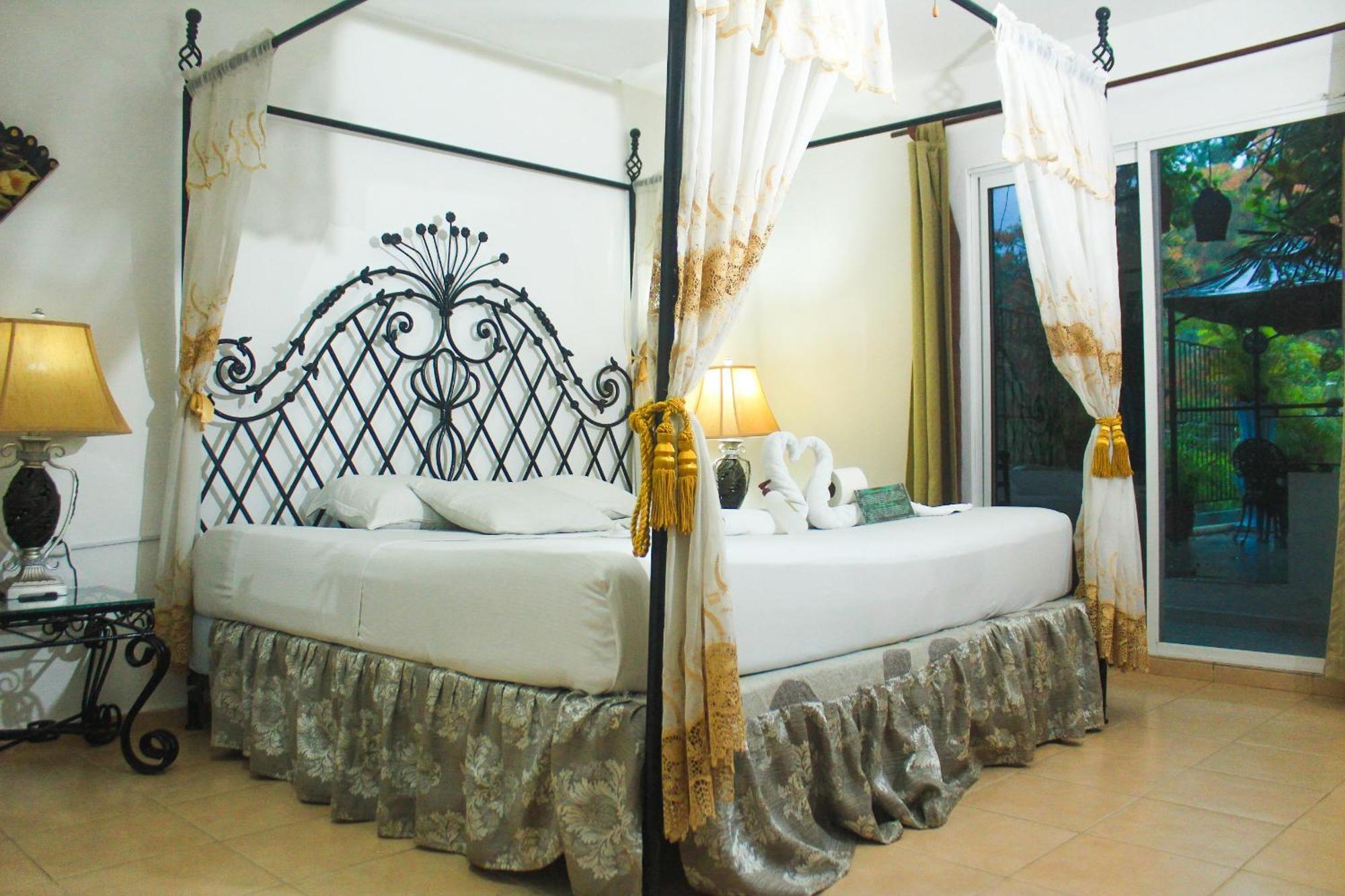 Palacio Canton Hotel - Valladolid Βαγιαδολίδ Εξωτερικό φωτογραφία